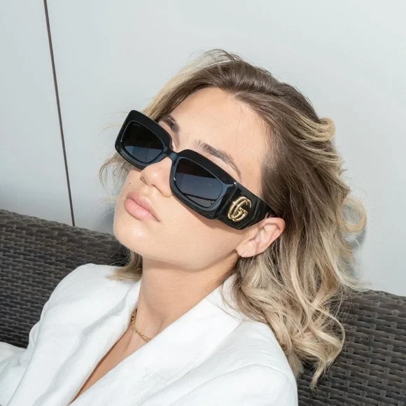 Gucci GG0811S 001 Sunglasses Black Logo Gray Rectangle Unisex Gucci | Accessories | New Gucci Black Gray Gg81s 001 Logo  main image 4